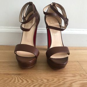 Christian louboutin 100% authentic heel